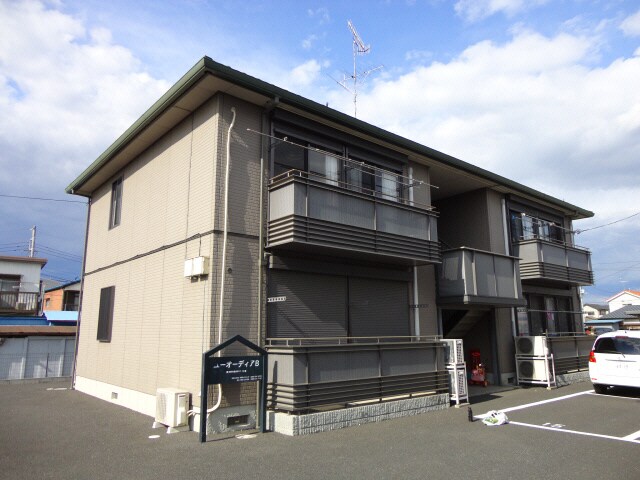 物件外観写真2　(Ｂ)