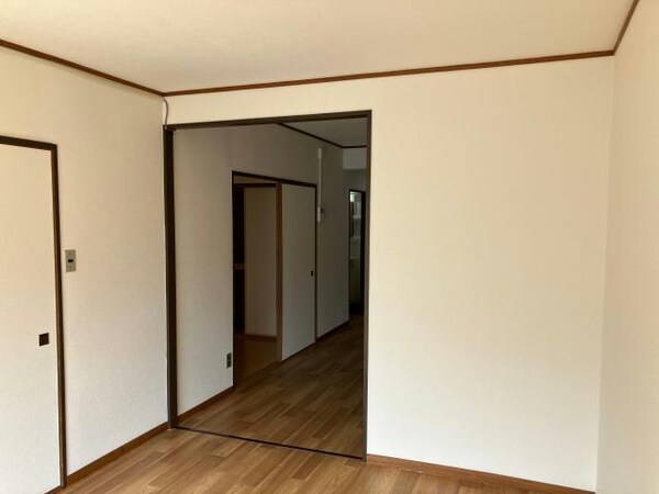 リビングダイニング