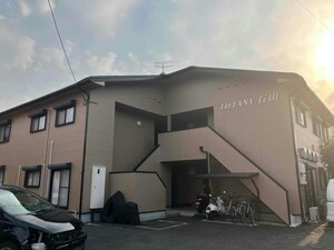 ティファニー石山外観写真
