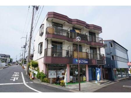 ロイヤルエクセーヌ青山外観写真