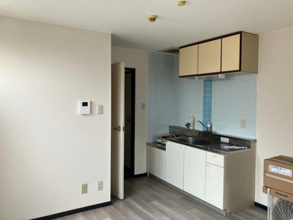 リビングダイニング