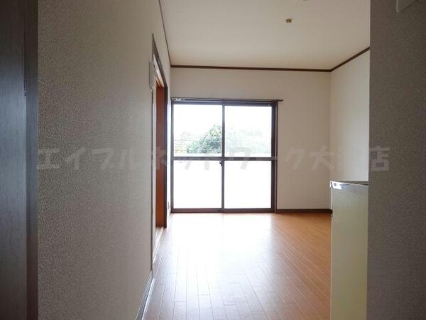 リビングダイニング