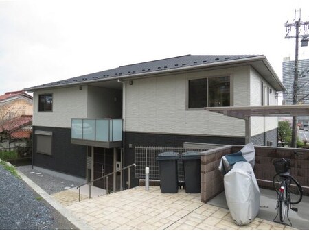 シャーメゾン大津京外観写真