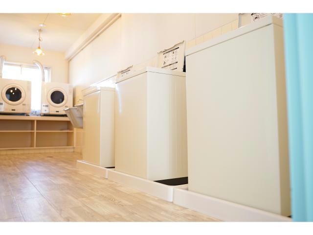 物件外観写真9　(ランドリールーム)
