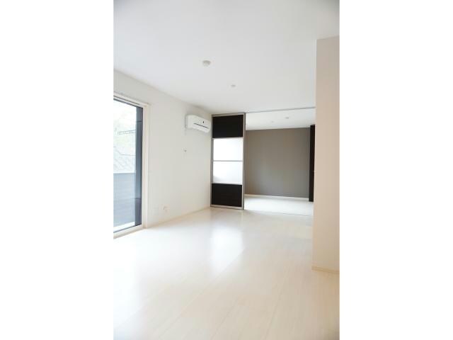 リビングダイニング