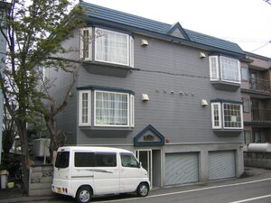 ハイム３２（北３２東４）外観写真