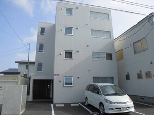 クロノス外観写真
