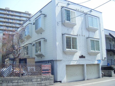 ホワイトパレスキタダⅠ外観写真