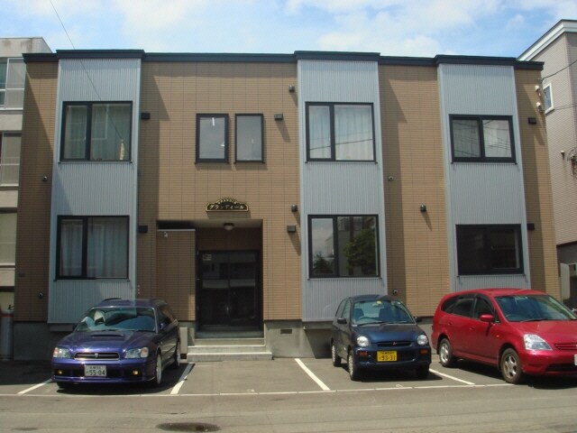 グランディールの物件外観写真