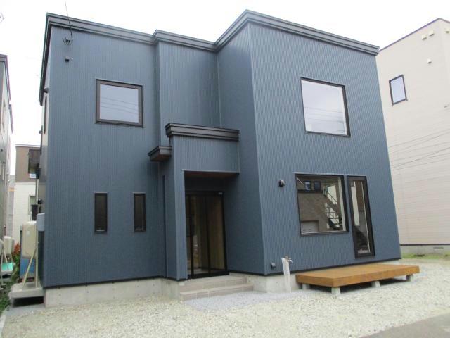 栄町戸建て　【北４３東１９】
