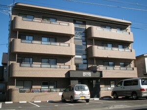 メゾンヴィーヴォ外観写真