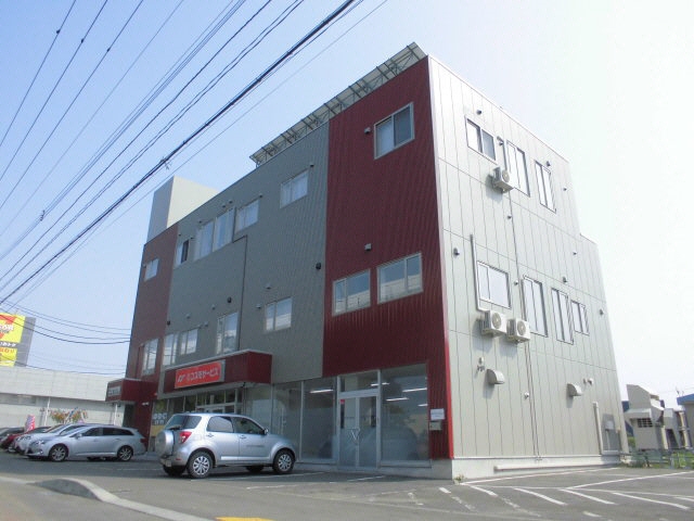 コスモビル
