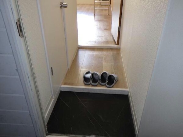 玄関回り