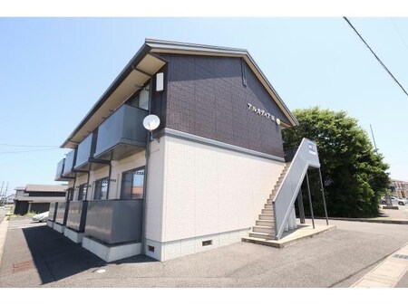 アルカディアⅢ外観写真