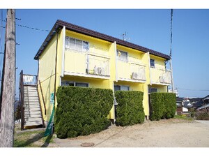 上田ハイツ外観写真