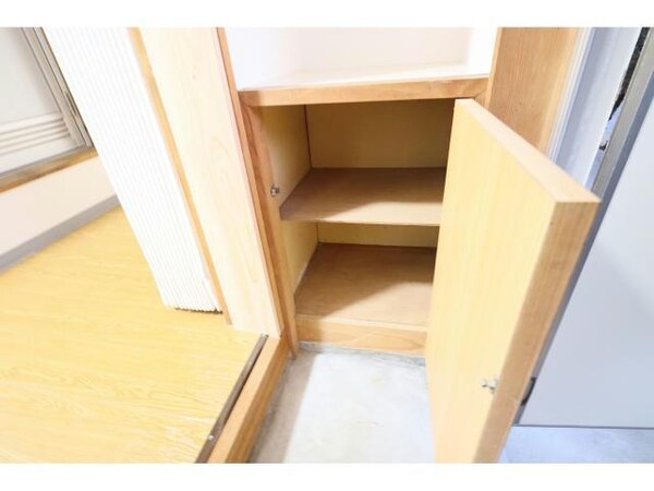 玄関回り