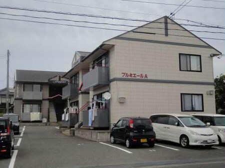 プルミエール外観写真
