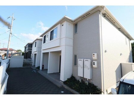 レークガーデン外観写真