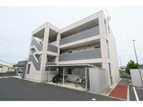 トレスヴィアの外観写真