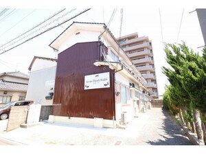 湖山東ハイツ外観写真