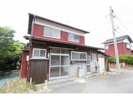 湖山南2丁目借家外観写真