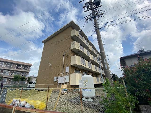 ヤクシハイツ