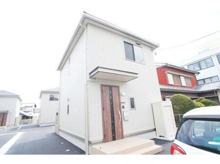 篠ヶ瀬町借家Ａ・Ｂ外観写真