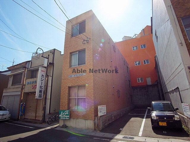 パークマンションの物件外観写真