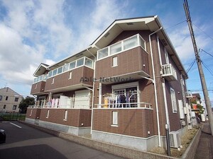 ミッドランドクレスト外観写真