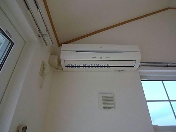 空調設備(（別室参照）)