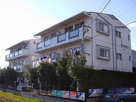 サンツイン（岐南町）外観写真