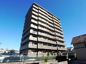 ゴールデン50外観写真