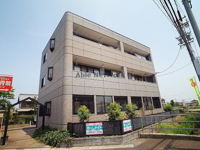 リビュール
