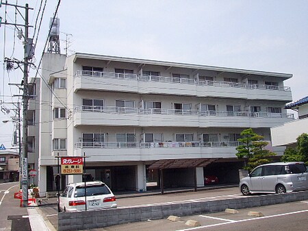 ハイム岩崎外観写真