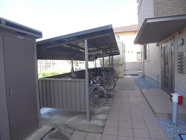 駐輪場
