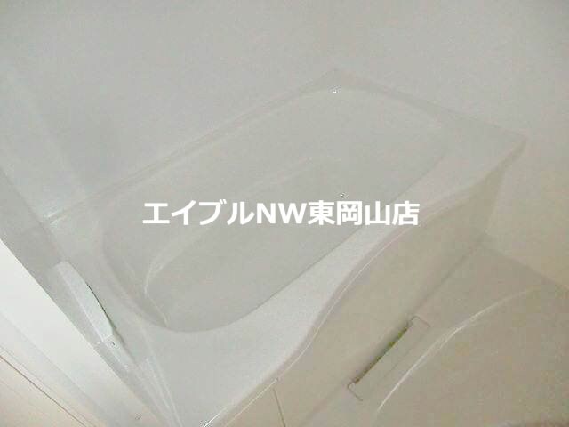 物件内観写真9　(別のお部屋の写真です。実際とは異なります。)