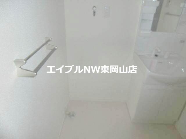 物件内観写真10　(別のお部屋の写真です。実際とは異なります。)