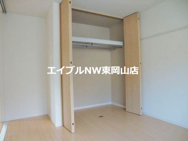 物件内観写真12　(別のお部屋の写真です。実際とは異なります。)