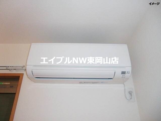 物件内観写真17　(別のお部屋の写真です。実際とは異なります。)