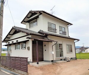 長船町福岡貸家外観写真