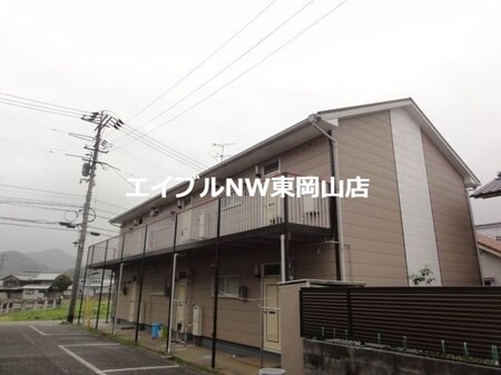 ハイツ・リビエラ外観写真