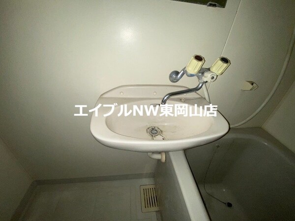 洗面所