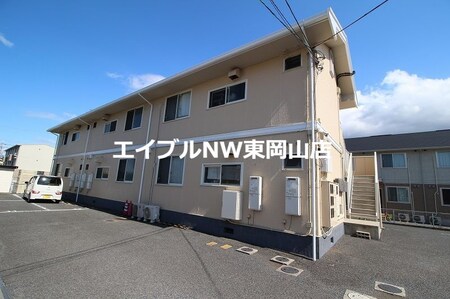 ミル・フルールC棟外観写真