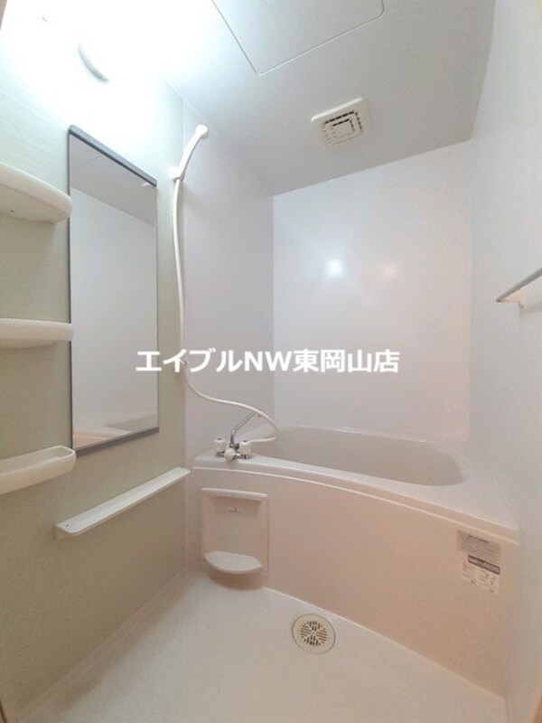バス／シャワールーム等