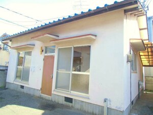 長岡貸家外観写真