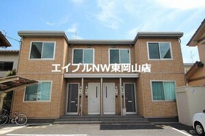 エッセ外観写真