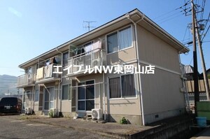 フレグランス衣笠外観写真