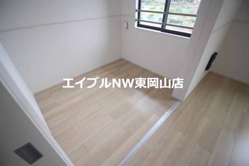 物件内観写真13　(サンルーム)