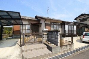 長船町福岡貸家外観写真