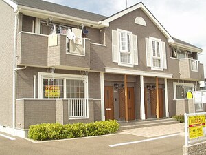 シャンローズⅡ外観写真